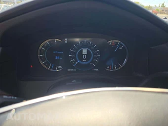 2017 Cadillac Escalade Luxury 1SB - miniatura 8