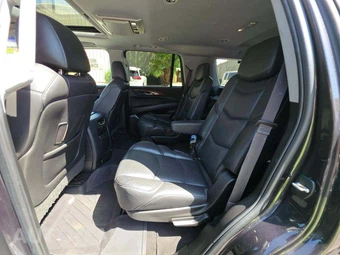 2017 Cadillac Escalade Luxury 1SB - miniatura 13