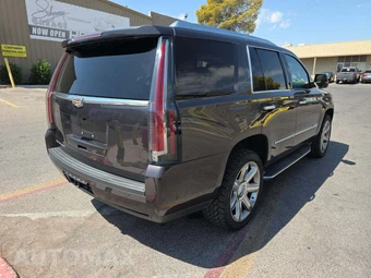 2017 Cadillac Escalade Luxury 1SB - miniatura 3