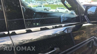 2017 Cadillac Escalade Luxury 1SB - miniatura 29