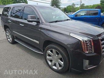 2017 Cadillac Escalade Luxury 1SB - miniatura 4