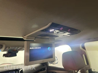 2017 Cadillac Escalade Luxury 1SB - miniatura 31