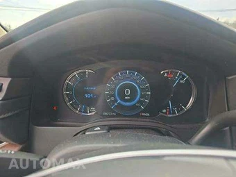 2017 Cadillac Escalade Luxury 1SB - miniatura 10