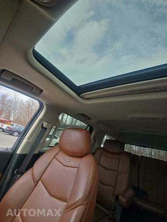 2017 Cadillac Escalade Luxury 1SB - miniatura 12