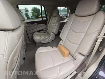 2017 Cadillac Escalade Luxury 1SB - miniatura 13