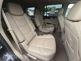 2017 Cadillac Escalade Luxury 1SB - miniatura 17