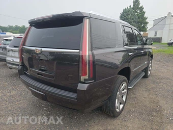 2017 Cadillac Escalade Luxury 1SB - miniatura 3