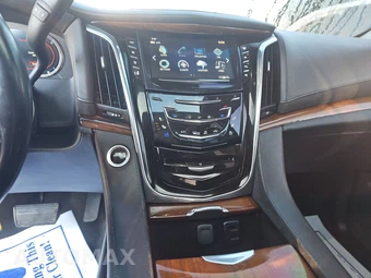 2017 Cadillac Escalade Luxury 1SB - miniatura 11