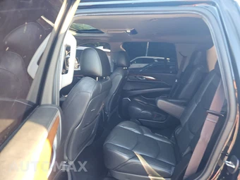 2017 Cadillac Escalade Luxury 1SB - miniatura 13