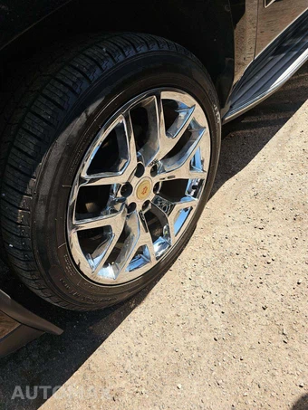 2017 Cadillac Escalade Luxury 1SB - miniatura 24