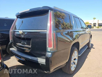 2017 Cadillac Escalade Luxury 1SB - miniatura 3