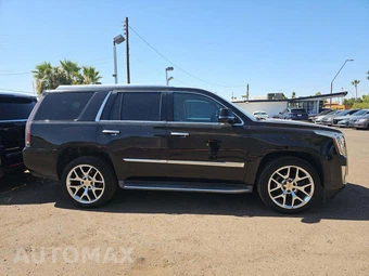 2017 Cadillac Escalade Luxury 1SB - miniatura 4