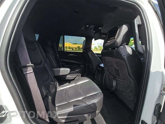 2017 Cadillac Escalade Platinum 1SD - miniatura 14