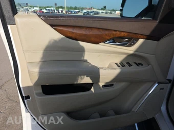 2017 Cadillac Escalade Premium Luxury 1SC – miniatura 9