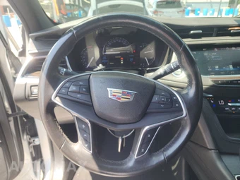 2017 Cadillac XT5 Luxury 1SC – miniatura 10