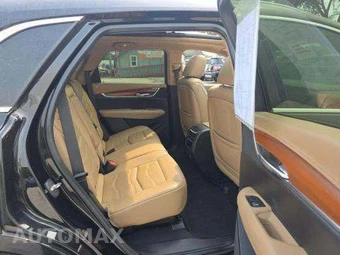 2017 Cadillac XT5 Platinum 1SH – miniatura 17