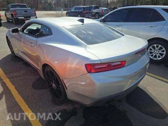 2017 Chevrolet Camaro 1LT Coupe - miniatura 2