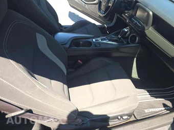 2017 Chevrolet Camaro 1LT Coupe – miniatura 12