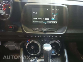 2017 Chevrolet Camaro 1LT Coupe – miniatura 10