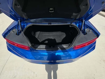 2017 Chevrolet Camaro 1LT Coupe – miniatura 11