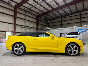 2017 Chevrolet Camaro 1SS Convertible - miniatura 15
