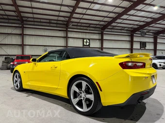 2017 Chevrolet Camaro 1SS Convertible - miniatura 18