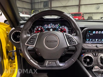 2017 Chevrolet Camaro 1SS Convertible - miniatura 31