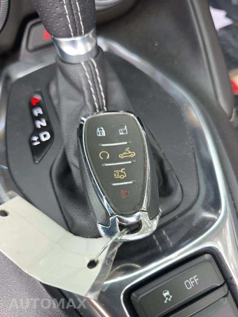 2017 Chevrolet Camaro 2LT Convertible – miniatura 8