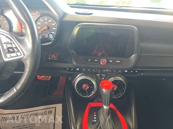 2017 Chevrolet Camaro 2LT Coupe – miniatura 11