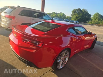 2017 Chevrolet Camaro 2LT Coupe – miniatura 4