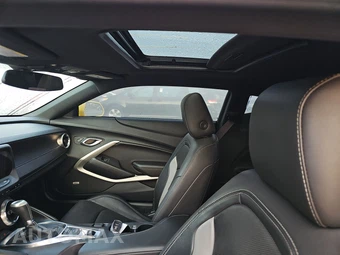 2017 Chevrolet Camaro 2LT Coupe - miniatura 17