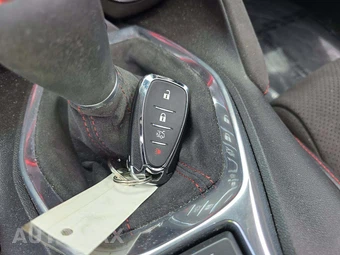 2017 Chevrolet Camaro ZL1 Coupe - miniatura 8