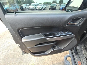 2017 Chevrolet Colorado LT Crew Cab Long Bed 4LT – miniatura 9