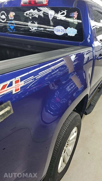 2017 Chevrolet Colorado LT Crew Cab Medium Bed 4LT – miniatura 16