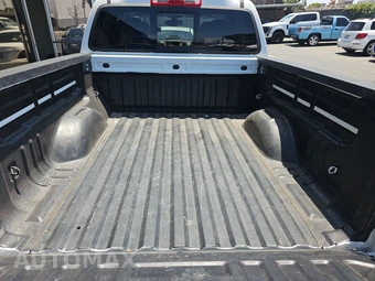 2017 Chevrolet Colorado LT Crew Cab Medium Bed 4LT - miniatura 17
