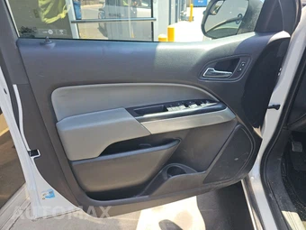 2017 Chevrolet Colorado LT Crew Cab Medium Bed 4LT - miniatura 9