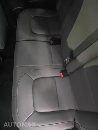 2017 Chevrolet Colorado WT Crew Cab Medium Bed 2WT – miniatura 10