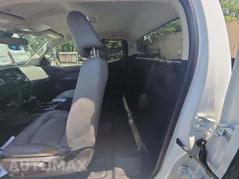 2017 Chevrolet Colorado WT Extended Cab Long Bed 2WT w/Rear Doors - miniatura 13
