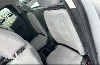 2017 Chevrolet Colorado WT Extended Cab Long Bed 2WT w/Rear Doors - miniatura 16