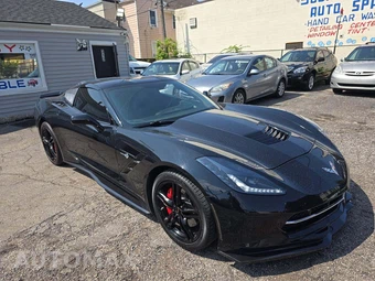2017 Chevrolet Corvette Stingray Coupe 1LT - miniatura 4