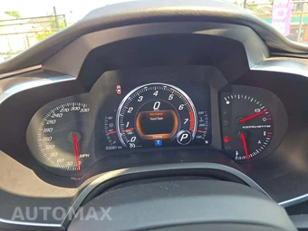 2017 Chevrolet Corvette Stingray Coupe 1LT - miniatura 9