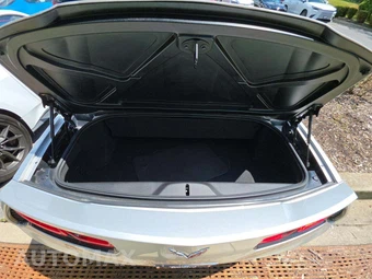 2017 Chevrolet Corvette Stingray Z51 Convertible 3LT - miniatura 13