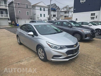 2017 Chevrolet Cruze LS Sedan 1SB - miniatura 4