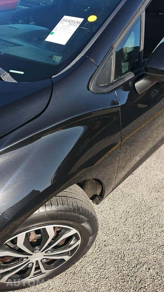 2017 Chevrolet Cruze LS Sedan 1SB - miniatura 20