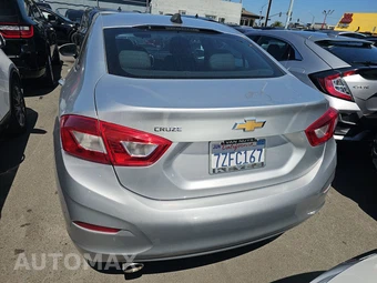 2017 Chevrolet Cruze LS Sedan 1SB - miniatura 5