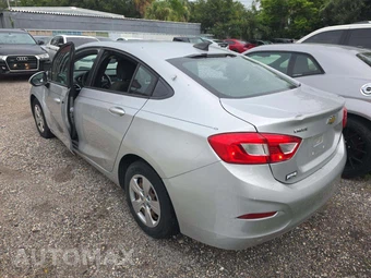 2017 Chevrolet Cruze LS Sedan 1SB - miniatura 2