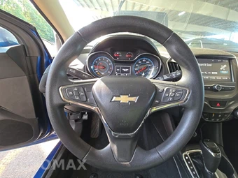 2017 Chevrolet Cruze LT Hatchback 1SD – miniatura 10