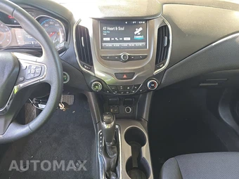 2017 Chevrolet Cruze LT Hatchback 1SD – miniatura 11