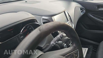 2017 Chevrolet Cruze LT Hatchback 1SD - miniatura 24