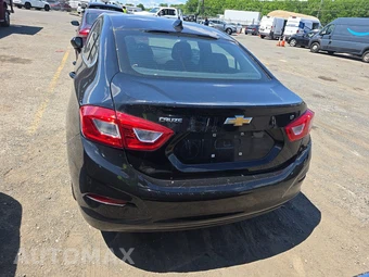 2017 Chevrolet Cruze LT Sedan 1SD - miniatura 5